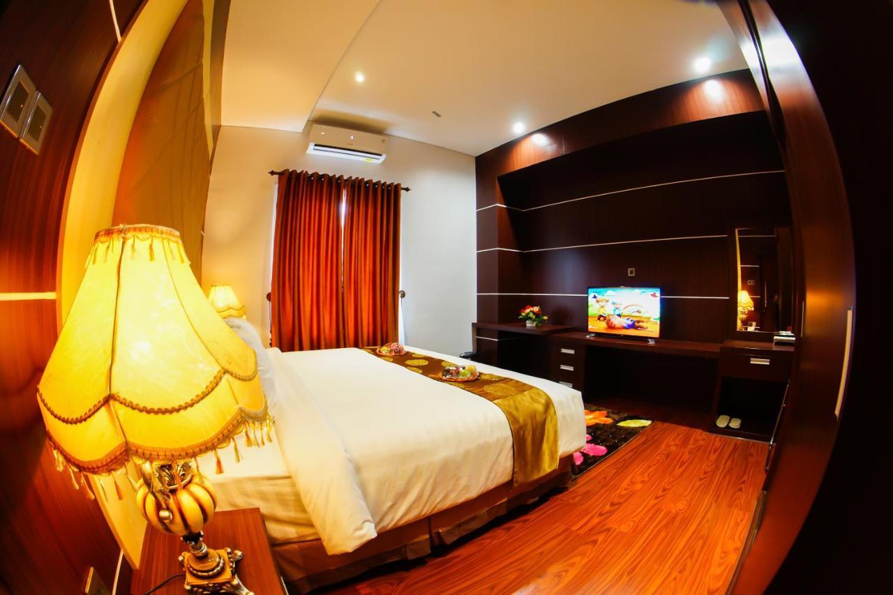 Singapore City Hotel Batu Bara Sungaibalai Extérieur photo