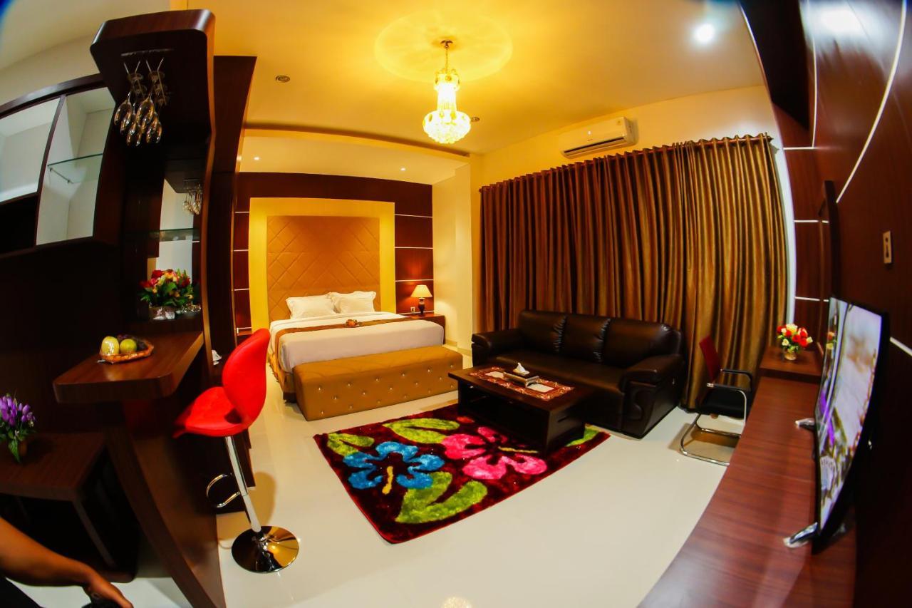 Singapore City Hotel Batu Bara Sungaibalai Extérieur photo
